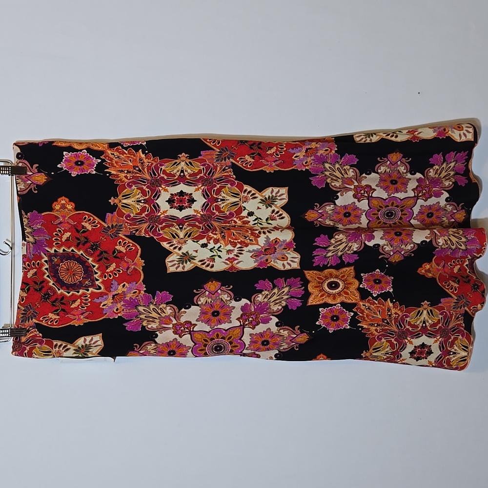 Karen Kane Medallion Floral Midi‎ Skirt Size L Bias Cut - Picture 13 of 15